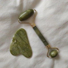 Jade Facial Roller & Gua Sha Stone Set
